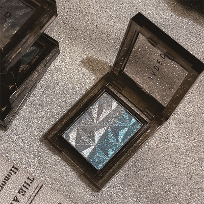 Chameleon Gradient Eyeshadow Palette Glitter Smokey Silver Blue Highlighter Metallic Pearlescent Eyes Makeup Lasting Brightening