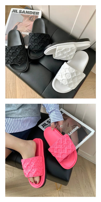 Ladies Magic Sticker Flat Slippers 2025 Summer New Designer Luxury Sandals for Women Elegant Home Flat Slippers Zapatos De Mujer
