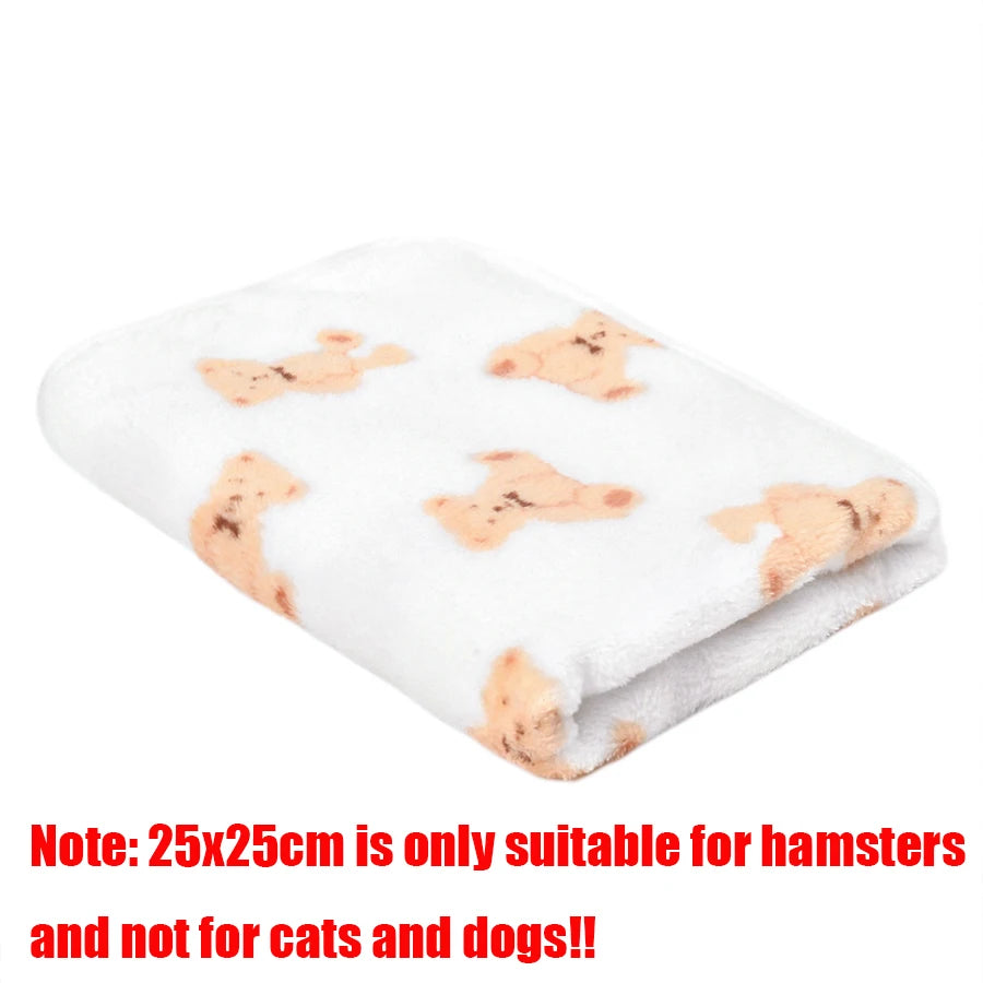 Soft Fluffy High Quality Pet Blanket Flannel Dog Sleeping Blanket Paw Print Pattern Pet Mat Warm Comfortable Blanket for Cat Dog