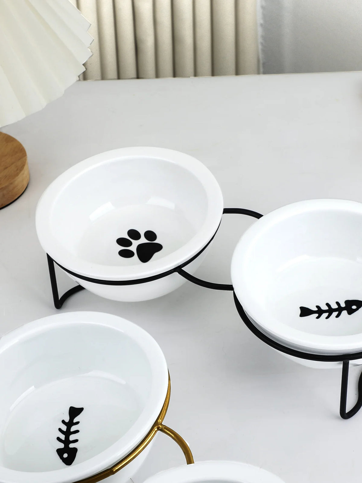1 Set Elevated Ceramic Cat Bowls 1 Set Non-Slip Ceramic Cat Food And Water Bowls With Iron Bracket, Elevated Tilted Cat Feeder