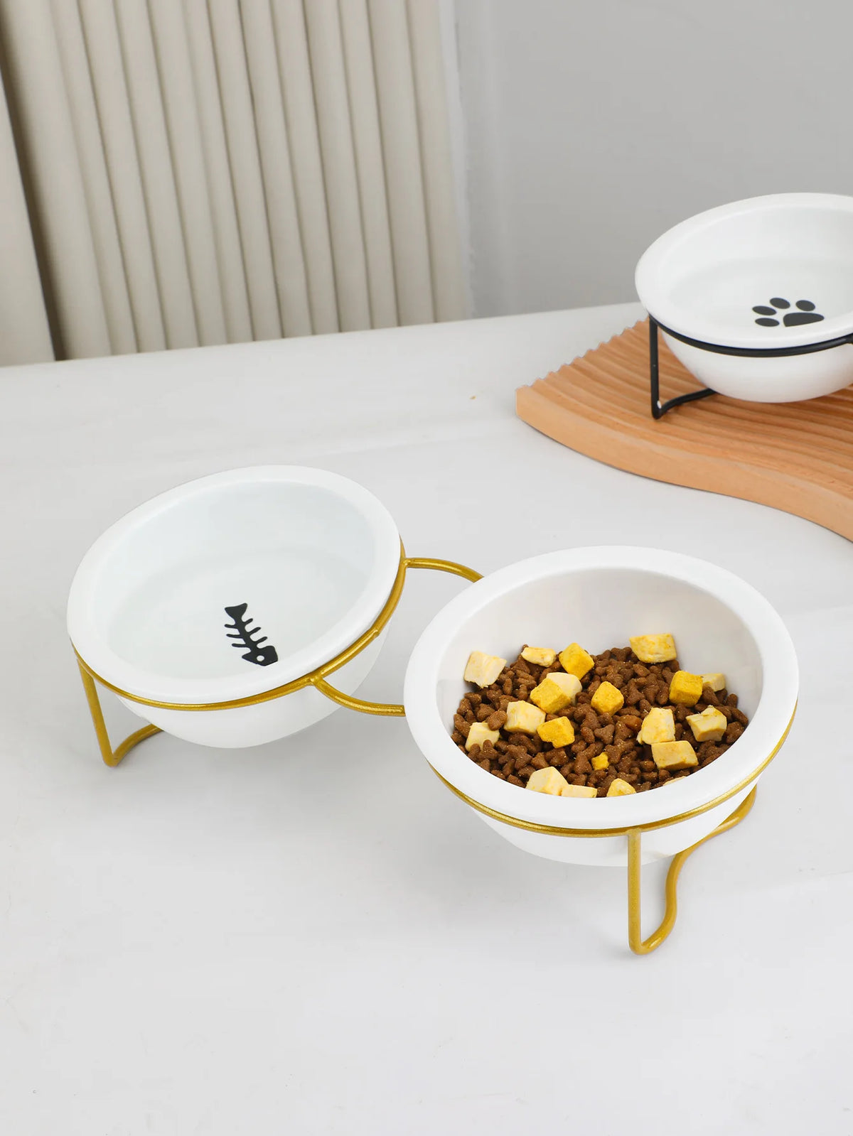 1 Set Elevated Ceramic Cat Bowls 1 Set Non-Slip Ceramic Cat Food And Water Bowls With Iron Bracket, Elevated Tilted Cat Feeder
