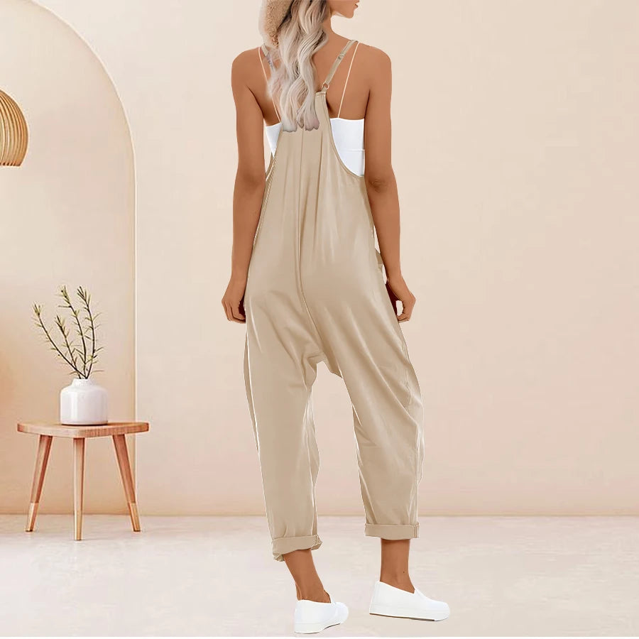 Plus Size Solid Sleeveless V Neck Jumpsuit with Slip Pockets, Casual Women's Clothing