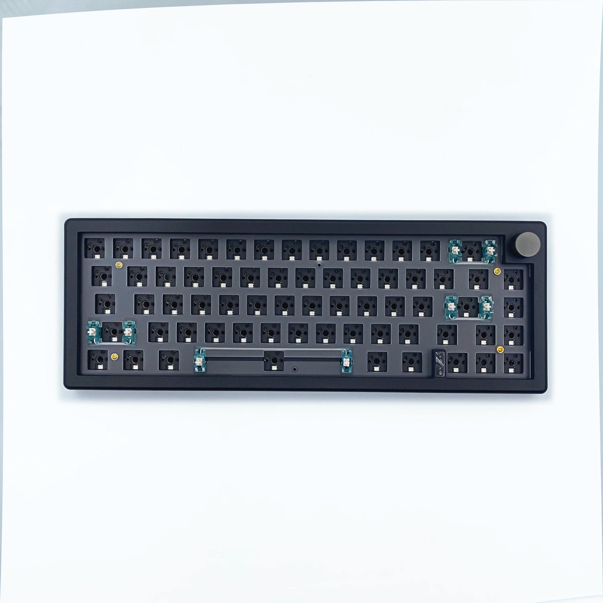 GMK67 65% Gasket Bluetooth 2.4G Wireless Hot-swappable Customized Mechanical Keyboard Kit RGB Backlit
